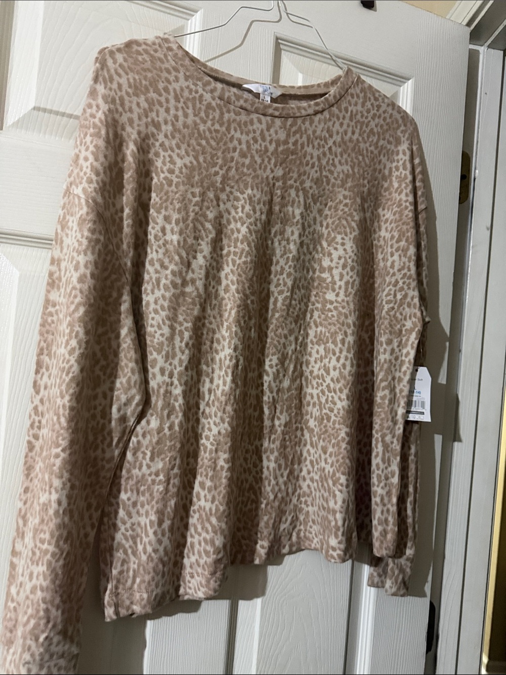 Time and Tru Beige Leopard Print Crewneck Sweater